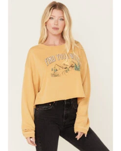 Cleo + Wolf Women's Find Your Wild Graphic Cropped Sweatshirt -Western Cowboy Equipment Store 2000380775 103 P3